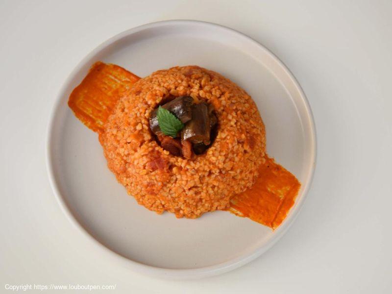 3.2 Πλιγούρι με λ /lambda/ olive oil, μελιτζάνα και πάστα κόκκινης πιπεριάς 